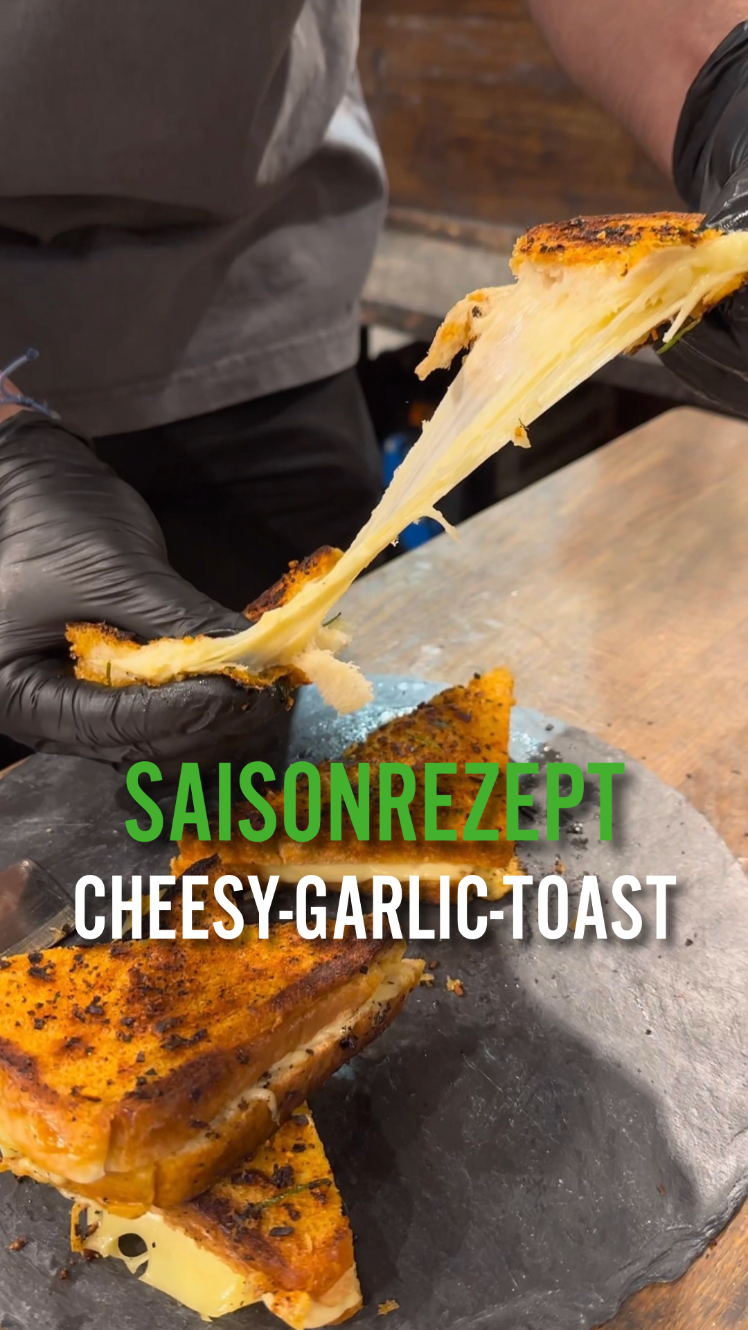 Cheesy Garlic Toast
